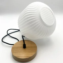 Harmony-riippuvalaisin, Ø 20 cm, opaalilasi, tammipuu, E27