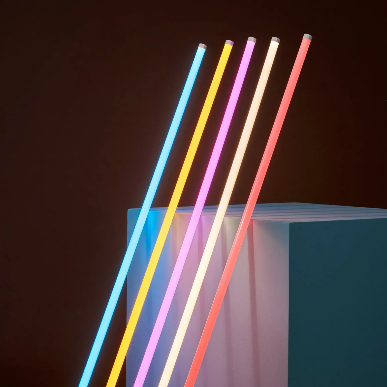 HAY LED-loisteputki Neon Tube, vaaleanpunainen, PVC, pituus 1,5 m, pistoke