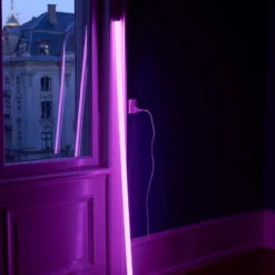 HAY LED-loisteputki Neon Tube, vaaleanpunainen, PVC, pituus 1,5 m, pistoke