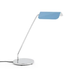 HAY-työpöytälamppu Apex, pastellisävyinen sininen, 38 cm, E14, teräs