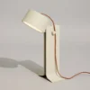 HÜBSCH LED-pöytävalaisin Crea, hiekanvärinen, alumiinia, rautaa