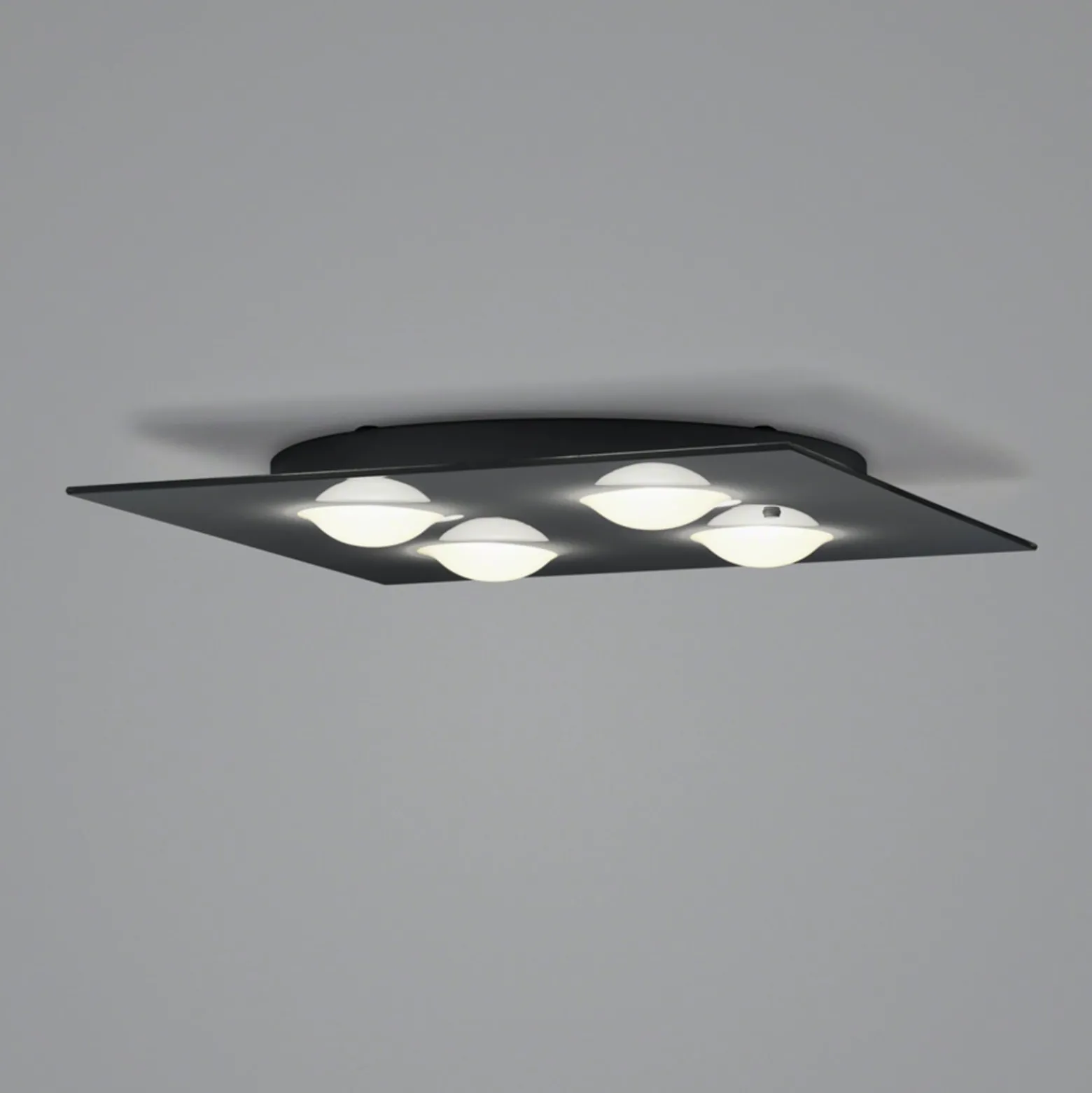 Helestra Nomi-LED-kattovalo 38x38cm himmen., musta