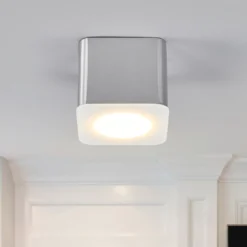 Helestra Oso LED kulmikas, matta alumiini