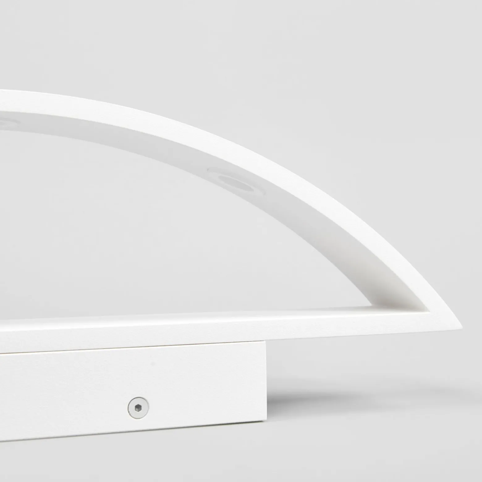 Helestra Yona LED-seinävalaisin valkoinen 37,5 cm