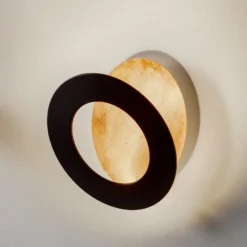 ICONE Vera LED-seinävalaisin 930 Ø26cm kupari/musta