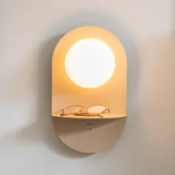 It's about RoMi Seinälamppu Tokyo, beige, pistoke, hylly