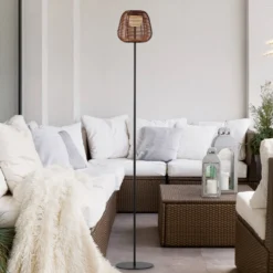 JUST LIGHT. Askia LED-lattiavalaisin, rottinki, IP54, kosketusvalo