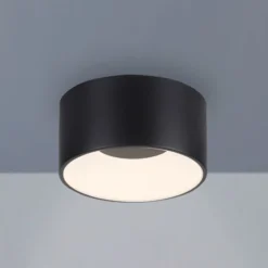 JUST LIGHT. LED-kattovalaisin Tanika musta, Ø16cm, himmennettävä