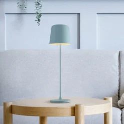 Kaami LED ladattava pöytävalaisin, himmennettävä, vaaleansininen