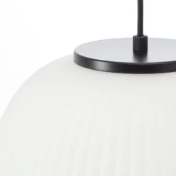 Kaizen riippuvalaisin, pituus 105 cm, opaali, 3-valo, lasi/metalli