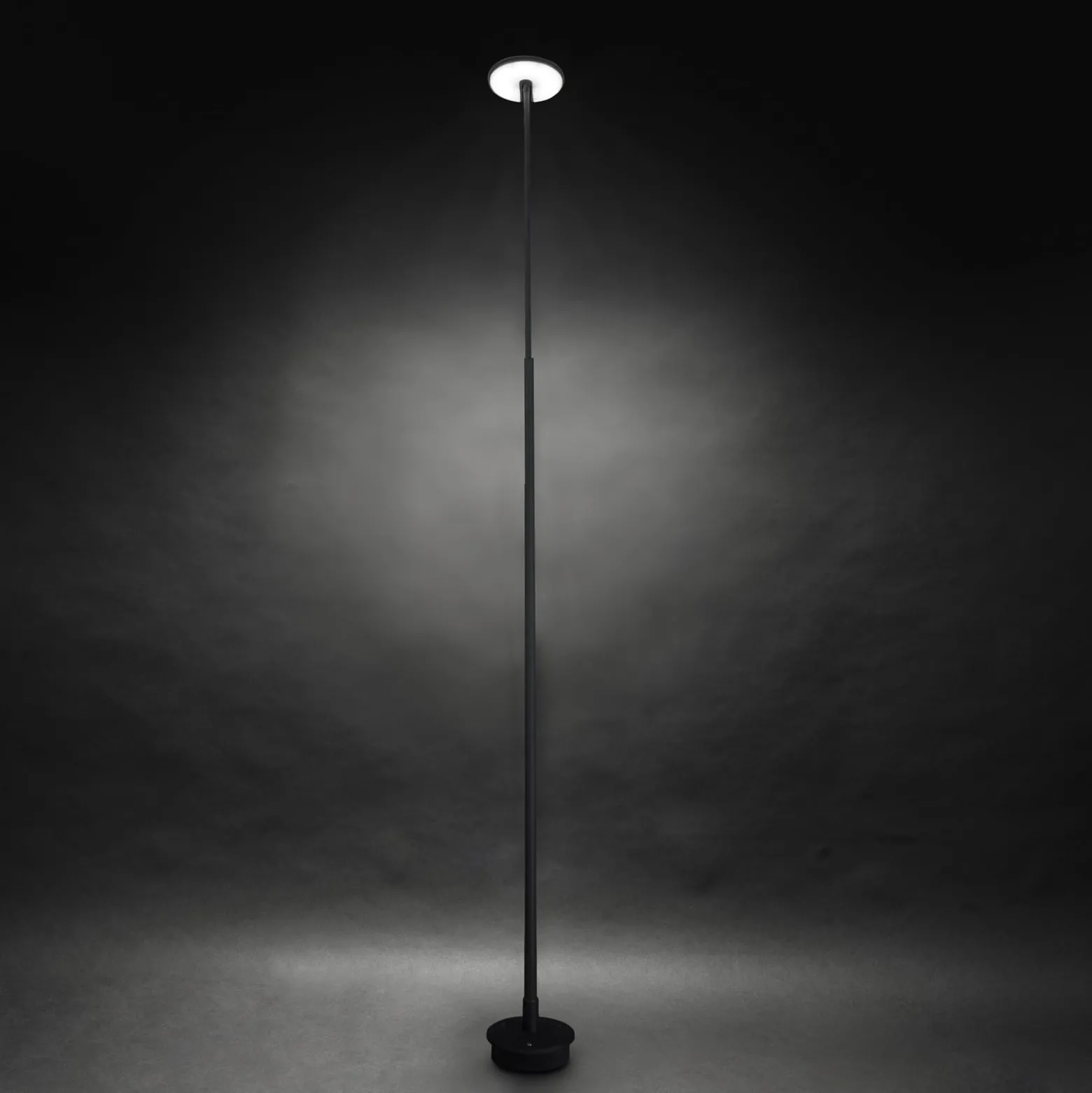 Kapea LED-pylväsvalaisin Invisible IP54