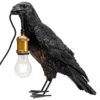 KARE Animal Crow pöytävalaisin variksen muotoisena