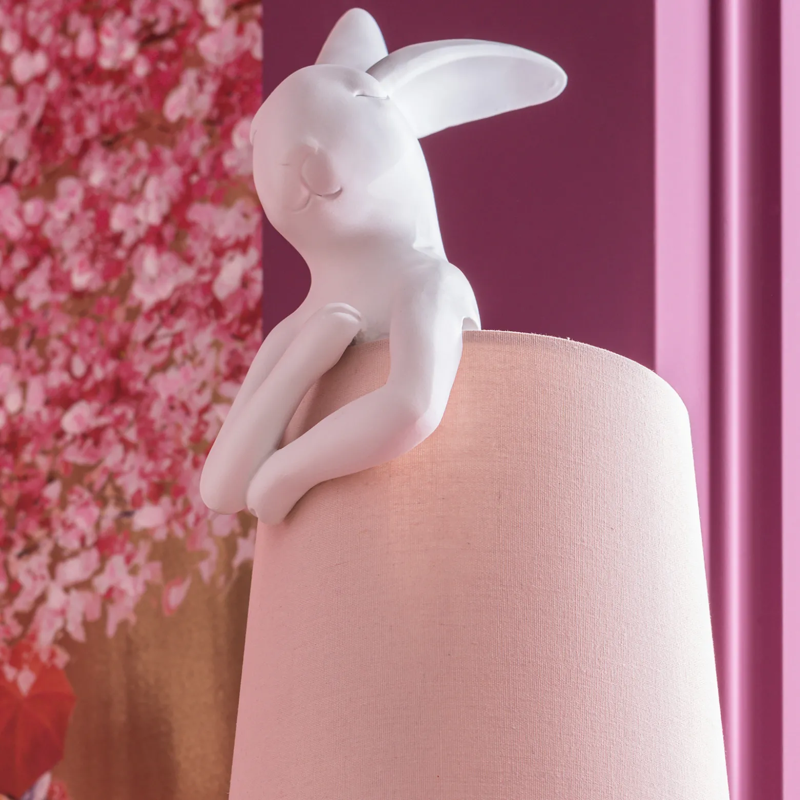Kare Animal Rabbit pöytävalaisin, valkoinen/vaaleanpunainen, 68 cm, E14