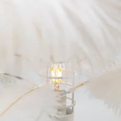 KARE Feather Palm -pöytävalo sulilla, valkoinen