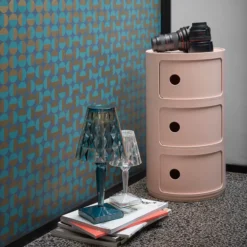 Kartell Big Battery - Pöytävalaisin IP54, vaaleansininen