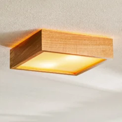 Kattovalaisin Quatro DR puukehyksellä, 30,5 cm