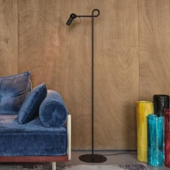 kdln LED-lattiavalaisin Bird, musta, 126 cm, metalli, himmennettävä