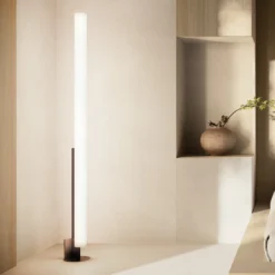 kdln LED-lattiavalaisin, malli T, musta, korkeus 185 cm, himmennin