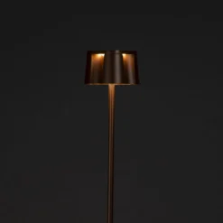 Kiva ladattava LED-lattiavalaisin, ruosteenvärinen, alumiini, IP54,