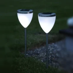 Koristava LED-aurinkokennovalaisin Jannik, 2 kpl
