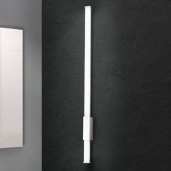 Kylpyhuoneen seinälamppu Argo LED IP44, 60,5 cm