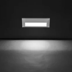 Laajasti valaiseva LED-ulkoseinälamppu Kössel