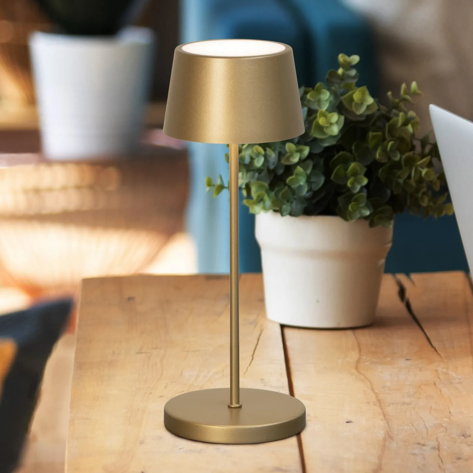LED-akkuinen pöytälamppu Asena Pro, pronssinvärinen, 30 cm, metalli, IP54