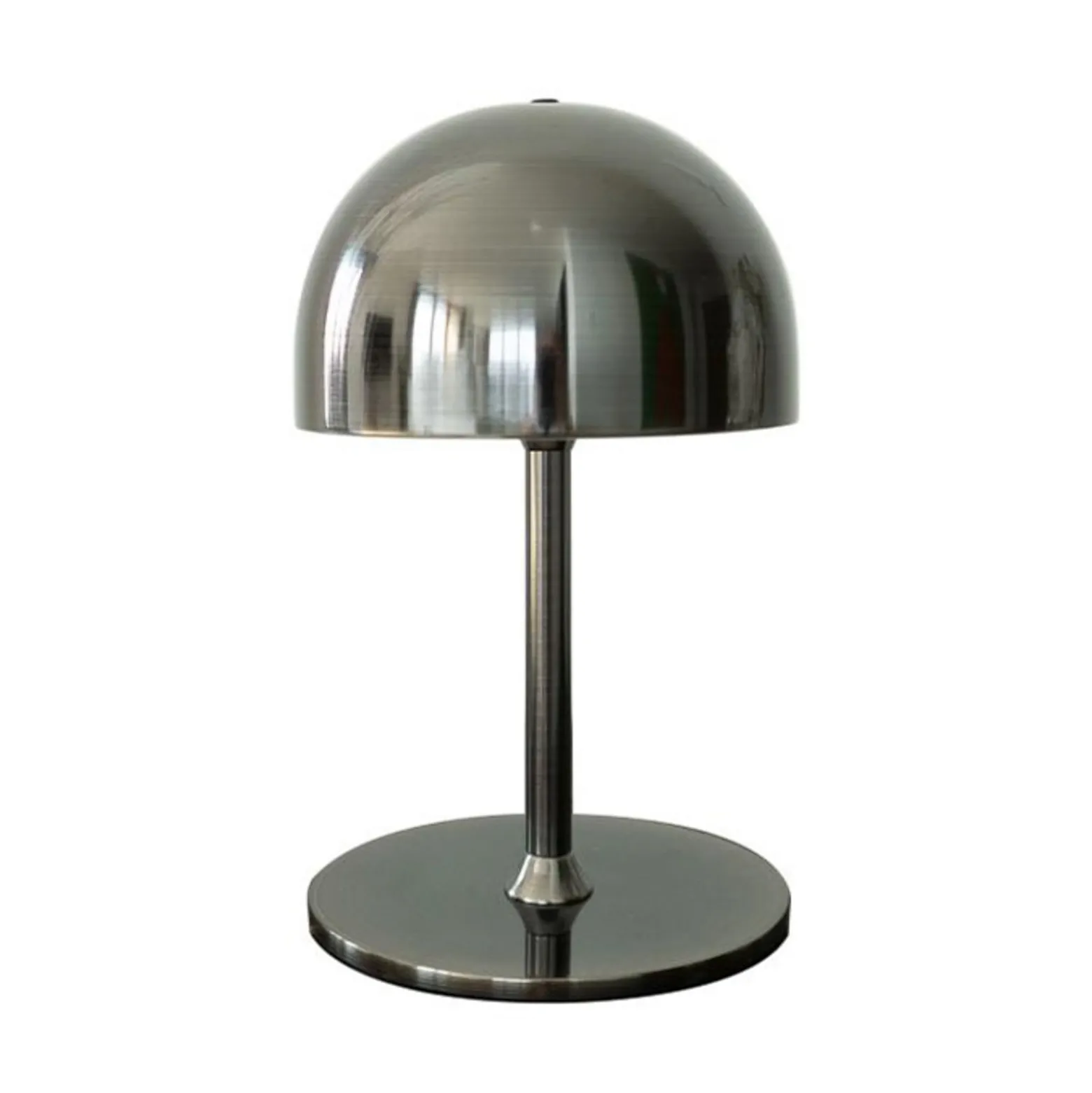 LED-akkukäyttöinen pöytävalaisin Tim, nikkelivärinen, korkeus 22 cm, IP54