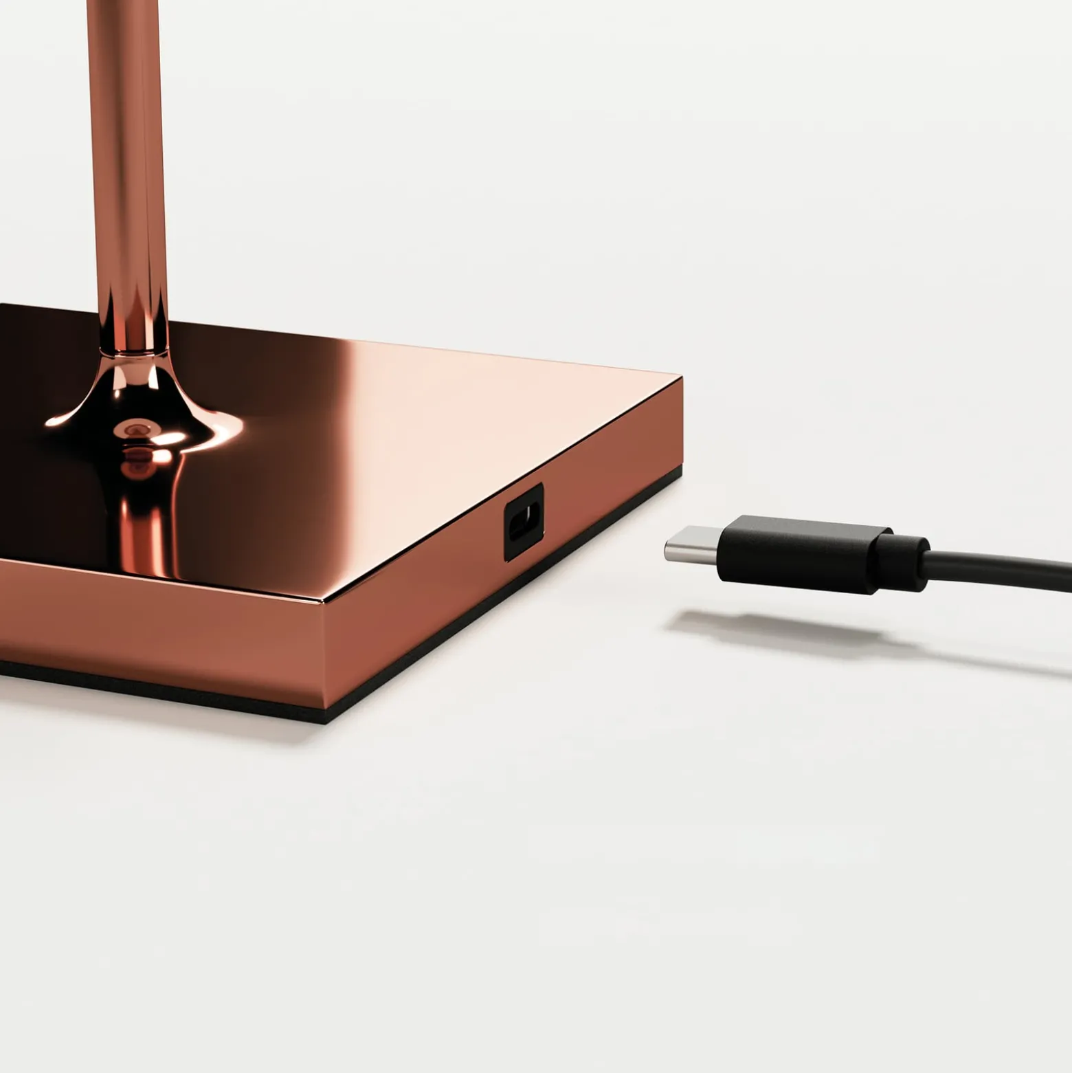 LED-akkupöytälamppu Nuindie, USB-C, kupari, IP54, himmennettävä
