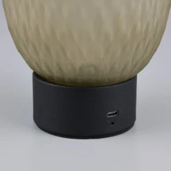 LED-akku-pöytävalaisin Facette, vihreä, USB, lasi,