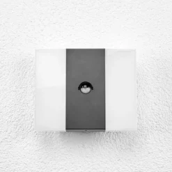 LED-anturi-ulkoseinävalaisin Kumi, grafiitti, IP44