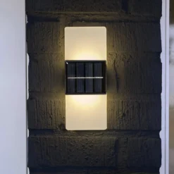 LED-aurinkoenergialla toimiva ulkoseinävalaisin Wally, 20x8 cm valkoinen himmeä