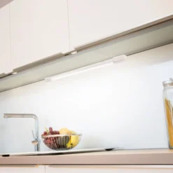 LED-kaapinalusvalaisin Arax 130, 128,8 cm 14 W