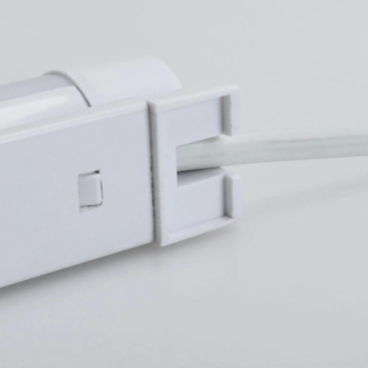 LED-kaapinalusvalaisin Calix Switch Tone DIM60