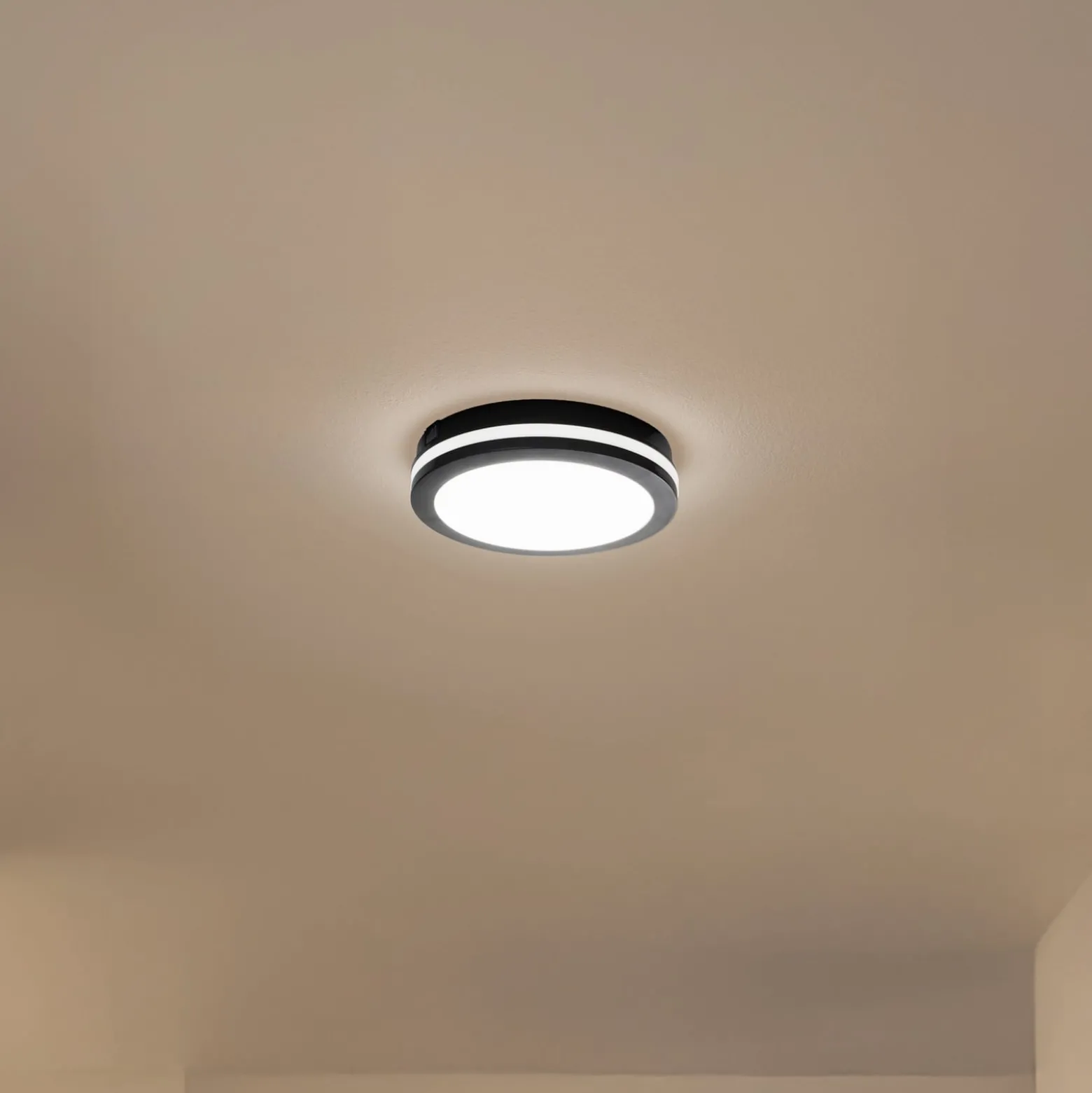 LED-kattovalaisin Marlon, Ø 22 cm, musta, muovi, IP54