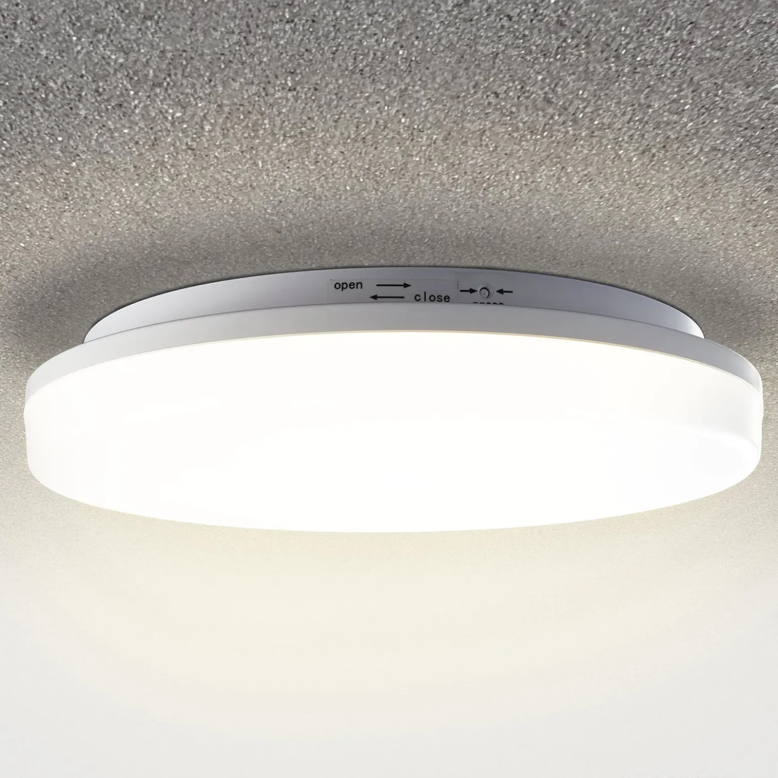 LED-kattovalaisin Pronto, pyöreä Ø33 cm