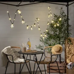 LED-keijuvalot Bolla, kirkas, muovi Pituus 5,3 m 20-fl.