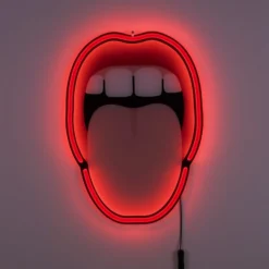 LED-koristeseinävalaisin Tongue, 41 x 58 cm