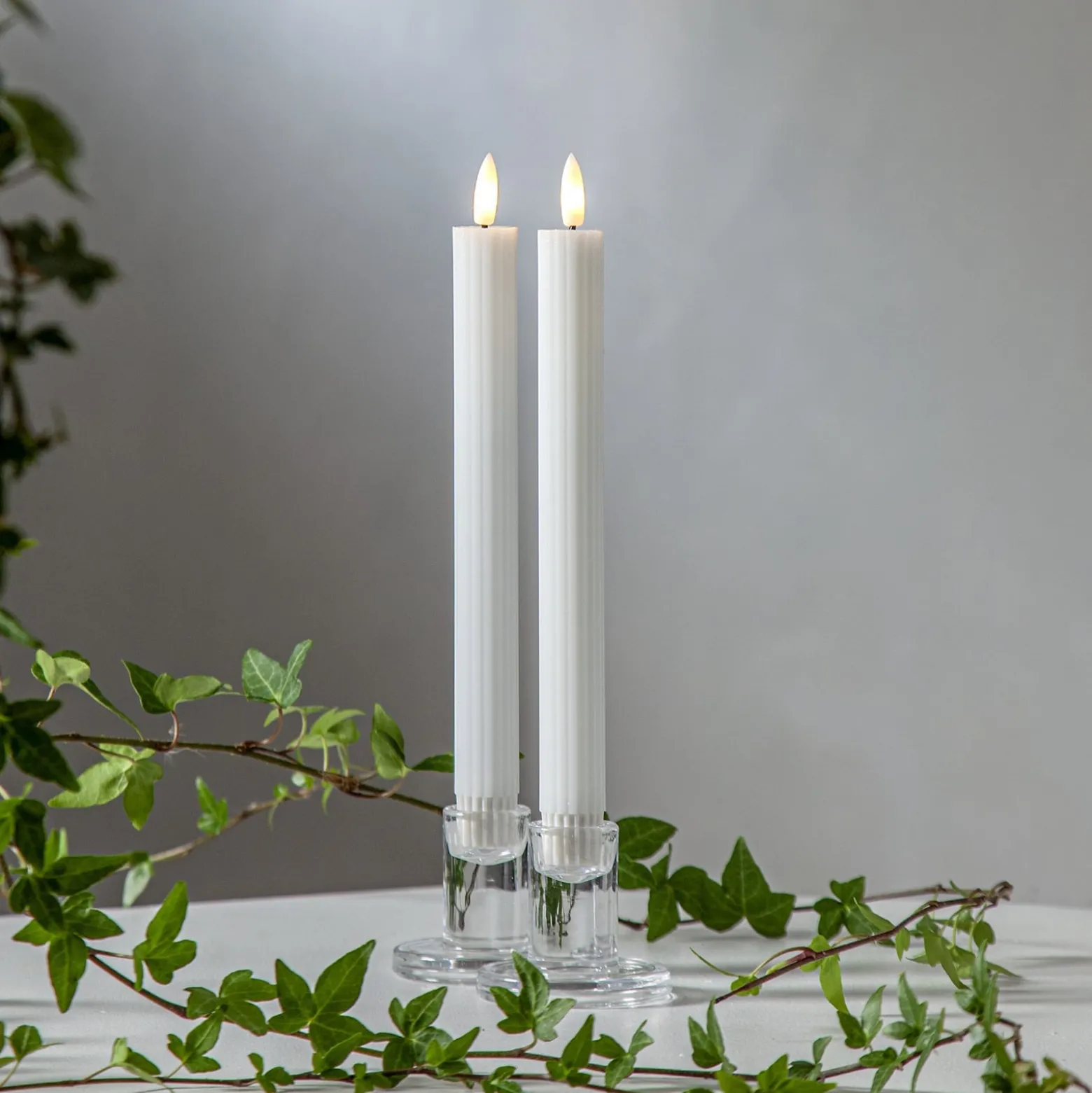 LED-kynttilä Flamme Stripe, valkoinen, 25 cm, vahaparisto, 2 kpl setti