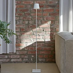 LED ladattava lattiavalaisin Nuindie IP54 120 cm pyöreä USB-C