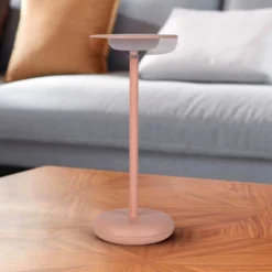 LED-ladattava terassivalaisin Pasi, vaaleanpunainen Korkeus 26 cm Metalli