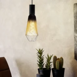 LED-lamppu E27 4W T100 1,700K Hehkulanka hiekka himmeä