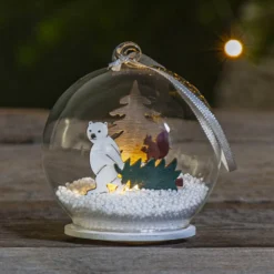 LED-lasipallo Forest Friends Jääkarhu ja puu