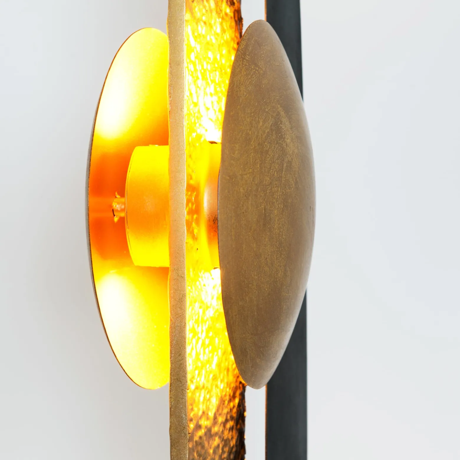 LED-lattiavalo La Presa epäsuora kulta/musta/rusk.