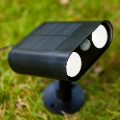 LED-maapiikkikohdevalo BINGO, musta, 16 cm, liiketunnistin, IP54