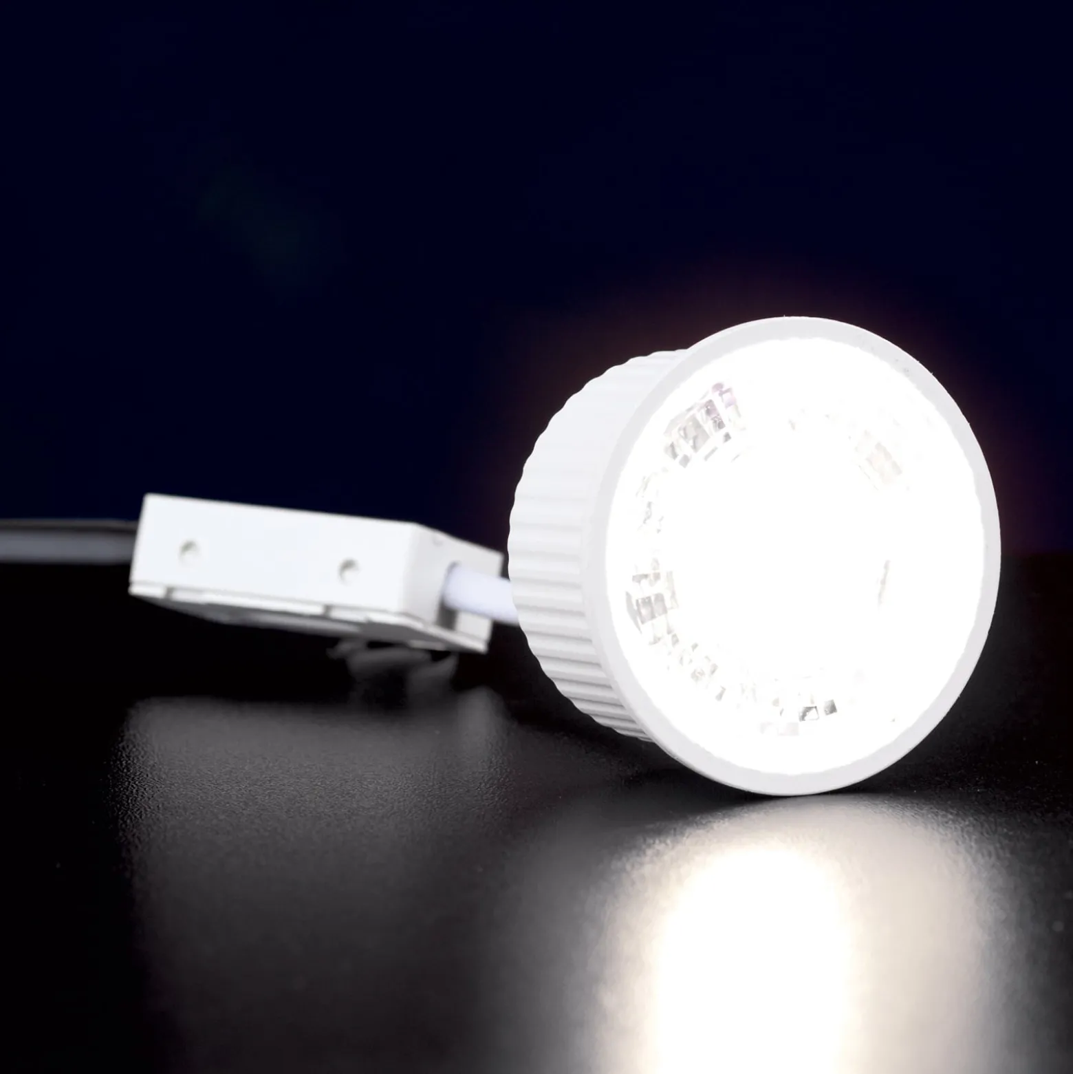 LED-moduuli, GU10 uppoasennus, 4,9 W, 3000 K, 410 lm, himmennettävä