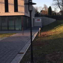 LED-pylväsvalaisin 861, jossa on kartioruutu