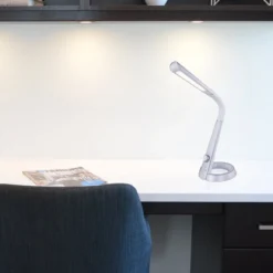 LED-pöytälamppu Mitti USB-liitännällä hopea/vaalea