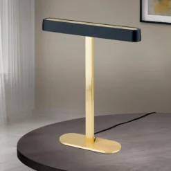 LED-pöytävalaisin Auftakt kulta/musta