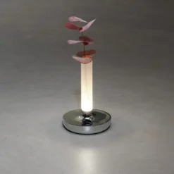 LED-pöytävalaisin Biarritz, IP54, akku, CCT, hopea